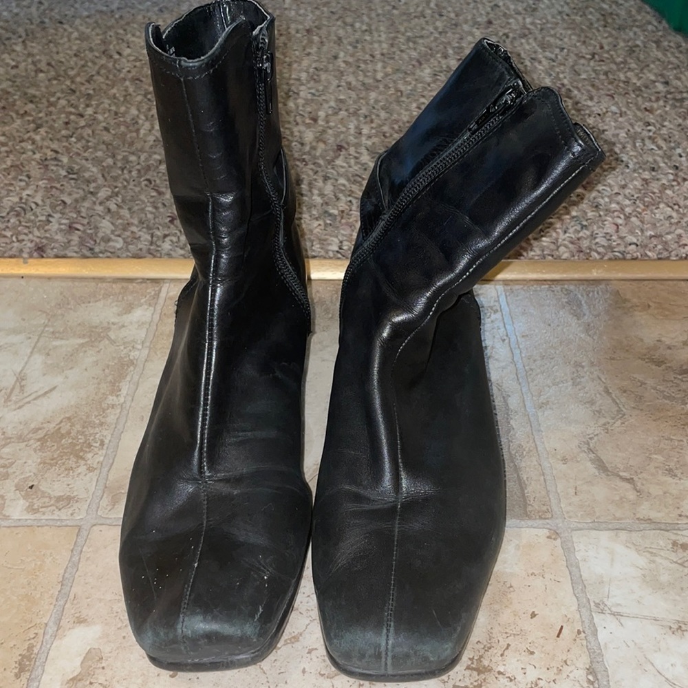 Women’s Nine West Booties